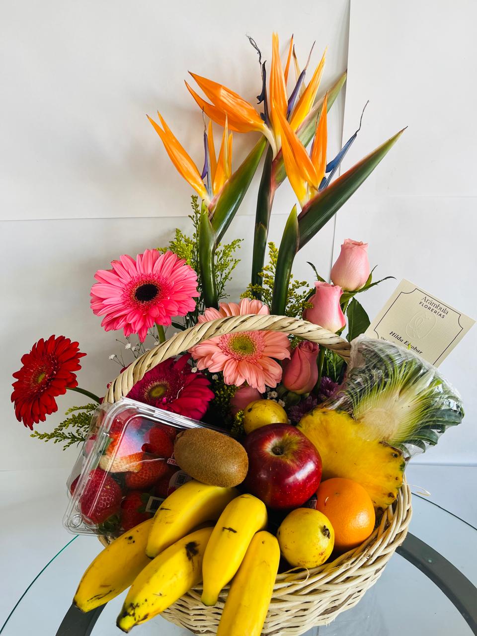 Canasta Floral Frutal